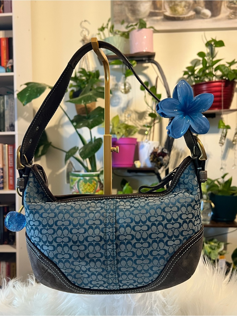 Coach Blue Signature Canvas Shoulder Bag with Dark Trim - Picture 2 of 7